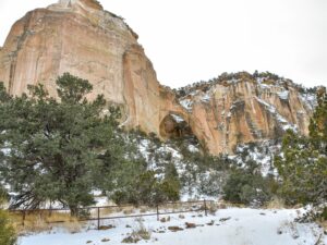 Trail and fence in front of La Ventana Arch