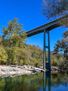 Roanoke River riverside view of the parkway